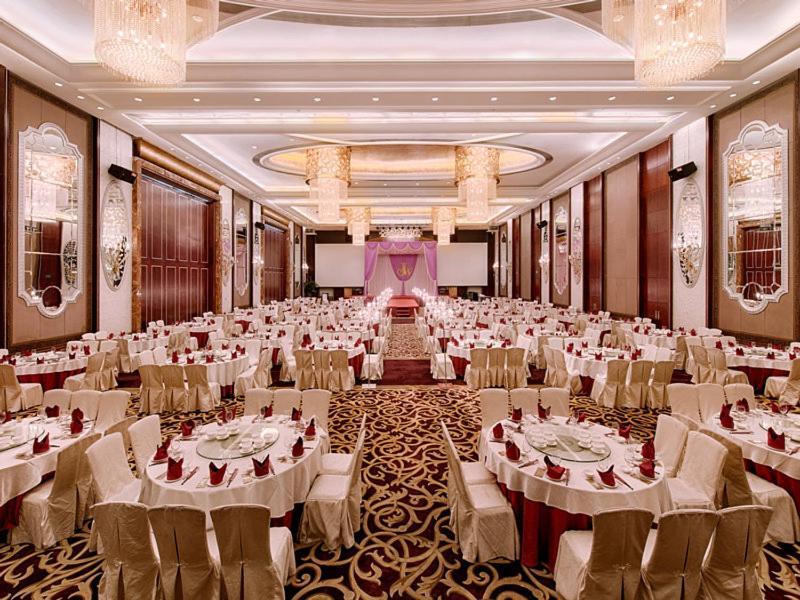 Vienna Hotel Shenzhen Exibition Center Exterior foto